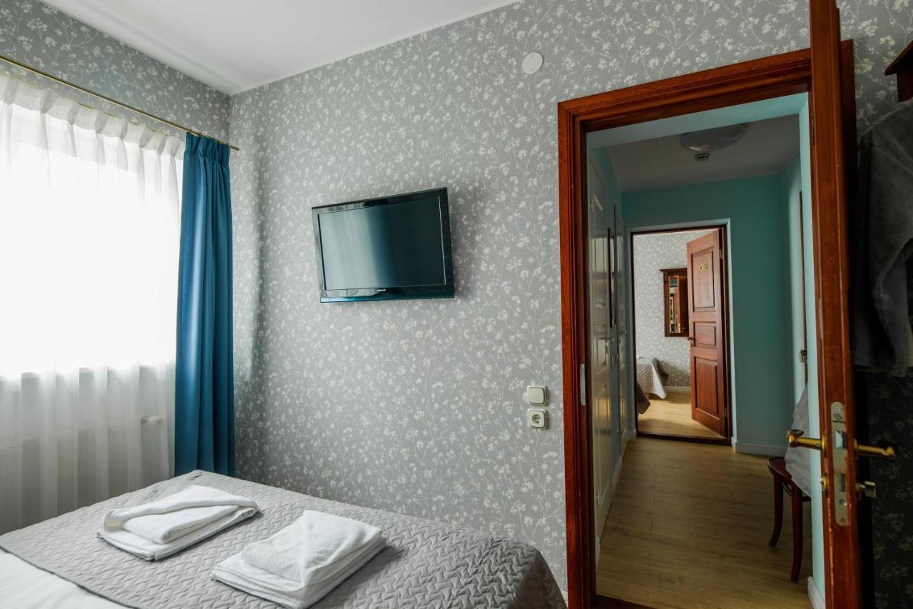 Saka Manor Hotel Luaran gambar