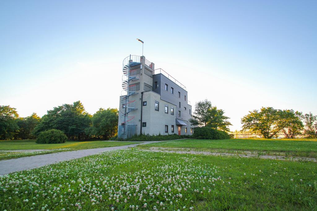 Saka Manor Hotel Luaran gambar